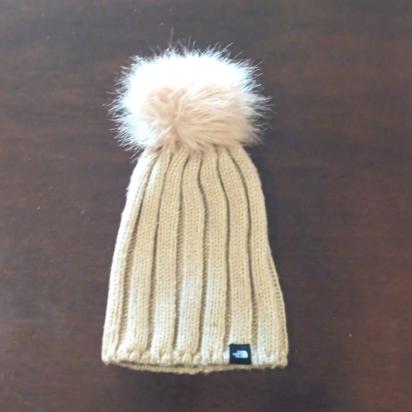 North Face Women's Winter Toque. Beige. OS. - Picture 1 of 3
